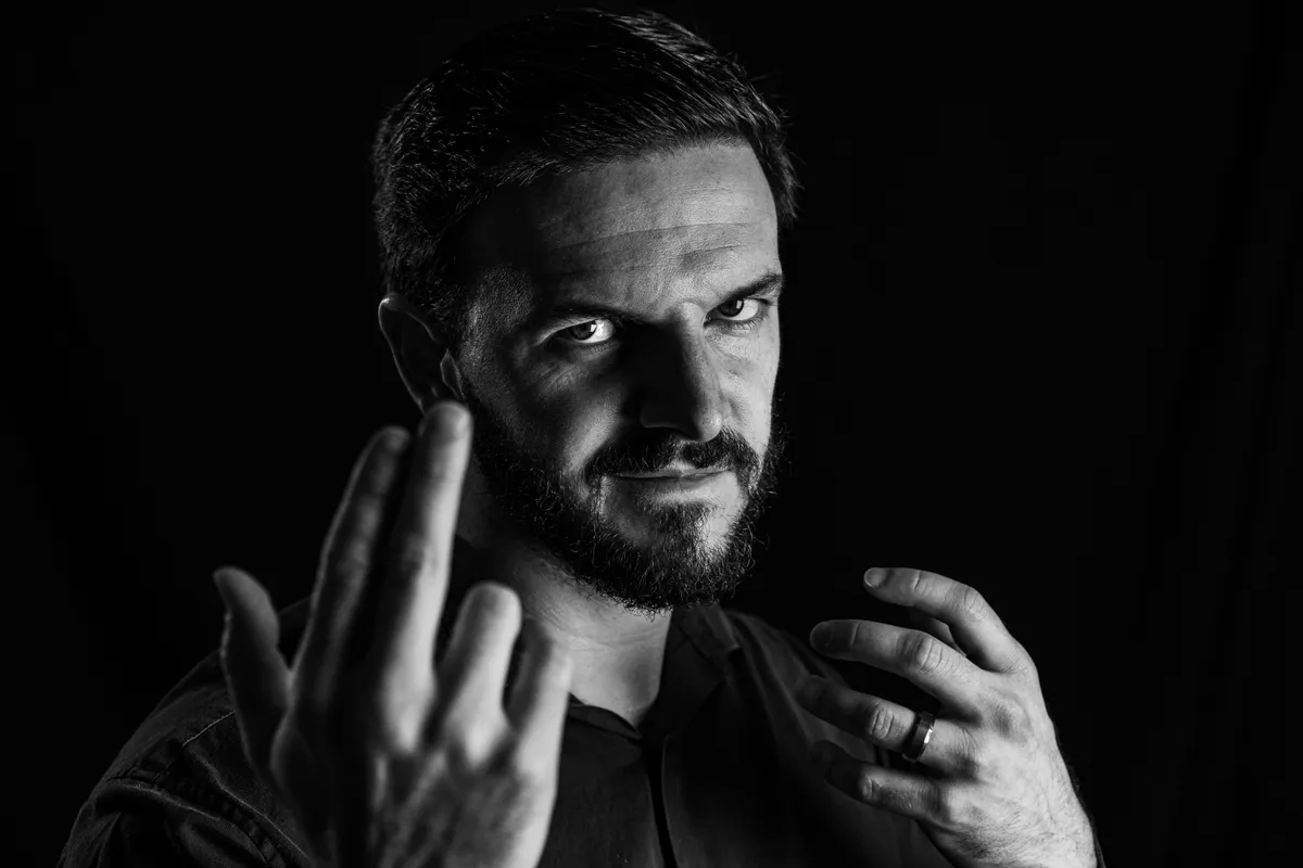 Come On — Black & White